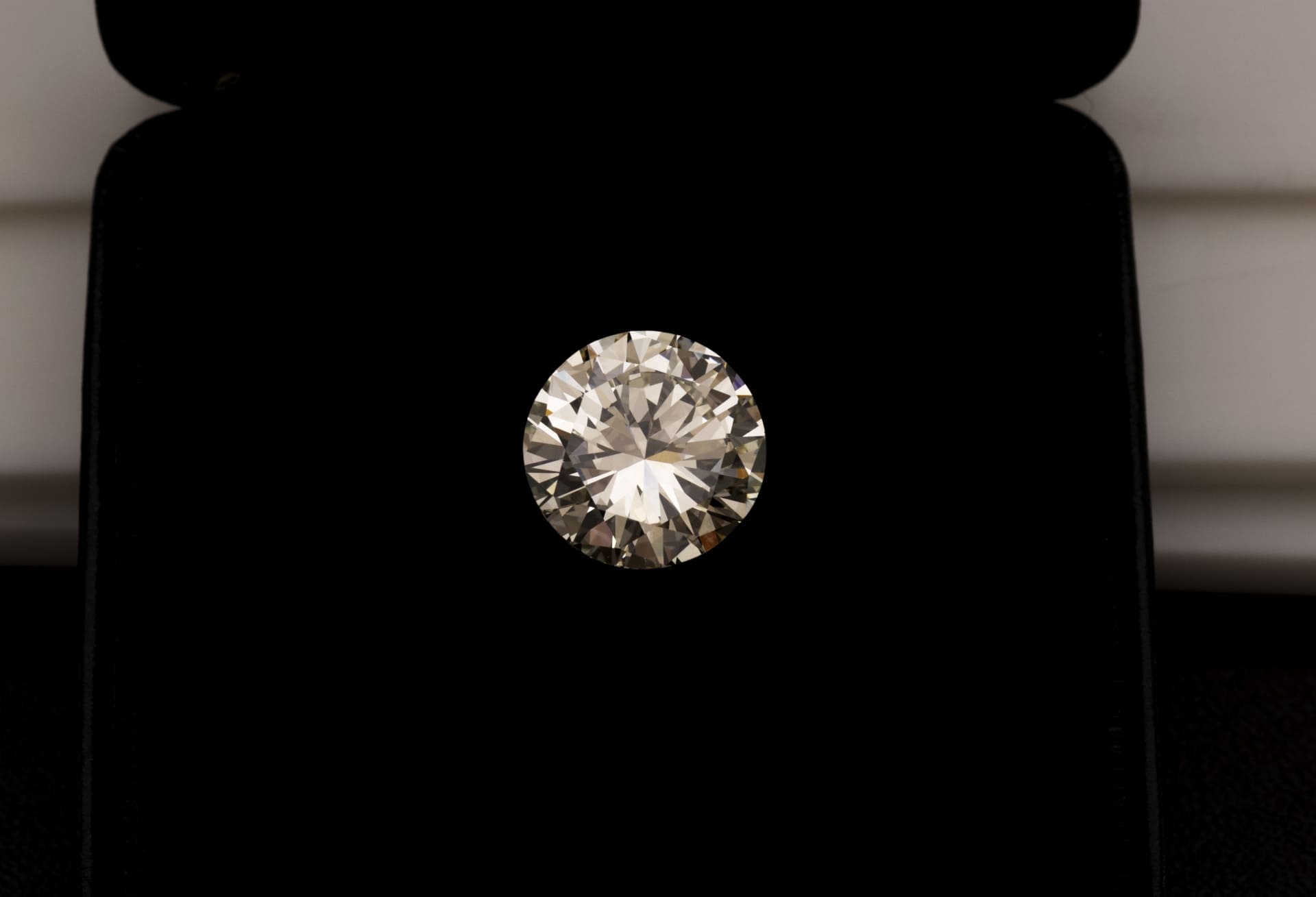 ダイヤモンドルース